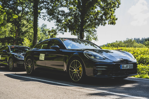 Porsche Panamera.