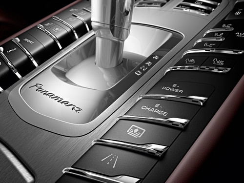 Porsche Panamera S E-Hybrid: Die vier Fahrmodi werden per Tastendruck ausgewählt.