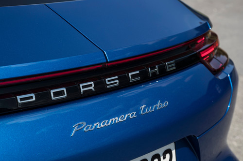 Porsche Panamera Turbo.