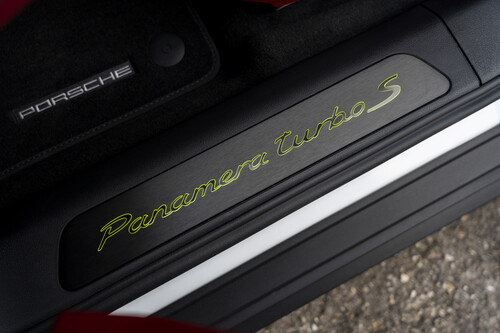 Porsche Panamera Turbo S E-Hybrid.