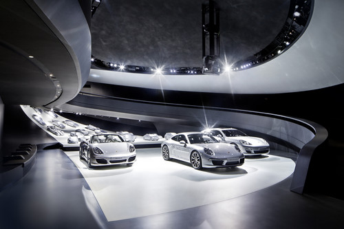Porsche-Pavillon in der Autostadt in Wolfsburg.