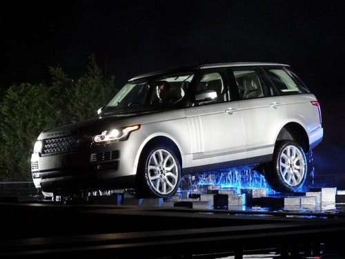 Premiere des Range Rover.