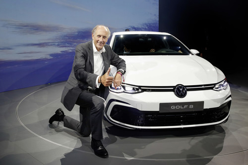 Premiere des VW Golf in Wolfsburg: Hans-Joachim Stuck.