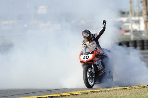Privatfahrer Jason DiSalvo gewann auf einer Ducati 848 Evo die Sportbike-Klasse beim Daytona-200-Rennen.