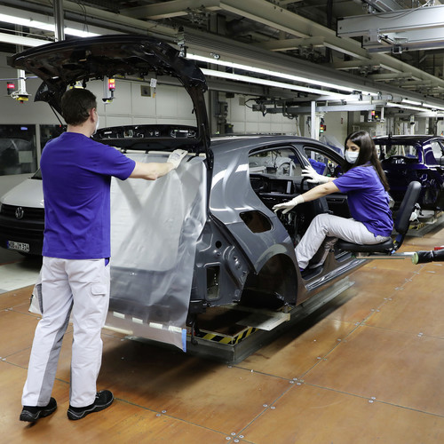 Produktion bei Volkswagen unter Corona-Bedingungen.