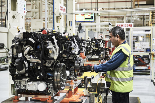 Produktion des 2,0-Liter-Ecoblue-Dieselmotors bei Ford.