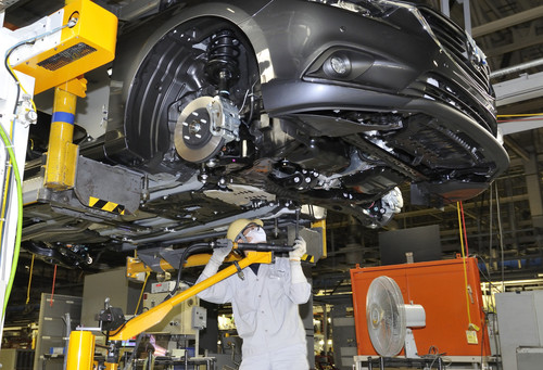 Produktion des Mazda6 (2012).