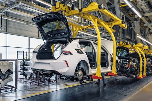 Produktion des Opel Astra im Stammwerk Rüsselsheim.