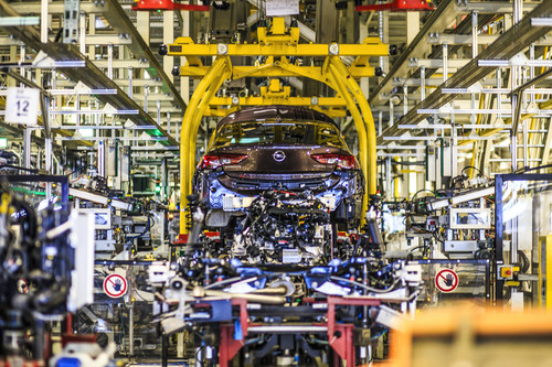 Produktion des Opel Insignia Grand Sport im Werk Rüsselheim.