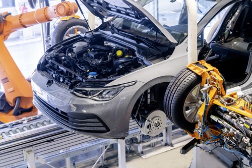 Produktion des VW Golf im Stammwerk in Wolfsburg.