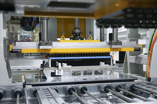 Produktion von Batteriemodulen im BMW-Werk Leipzig.