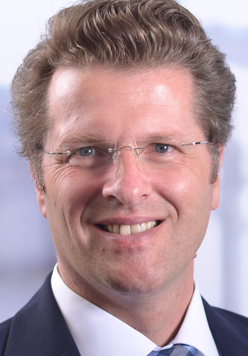 Prof. Dr.-Ing. Lutz Eckstein.