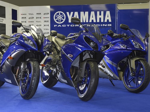 Race-Blu-Serie von Yamaha.