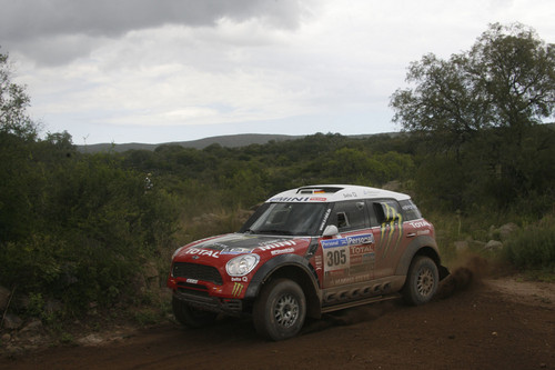 Rallye-Mini des X-Raid-Teams bei der zweiten Etappe der Dakar 2011.