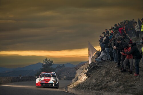 Rallye Monte-Carlo 2023: Toyota GR Yaris1 Rally Hybrid von Kalle Rovanperä und Jonne Halttunen.