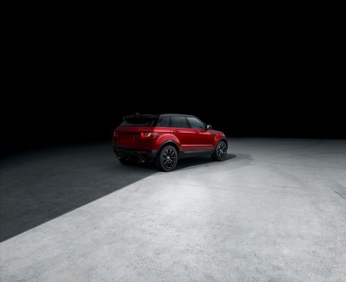 Range Rover Evoque Black Edition.