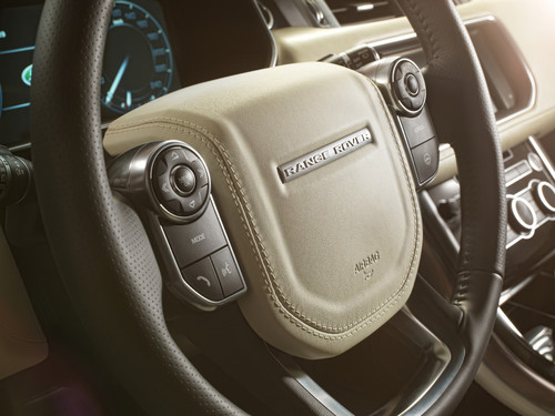 Range Rover Sport.