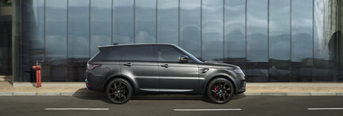 Range Rover SV Autobiography Dynamic Stealth.