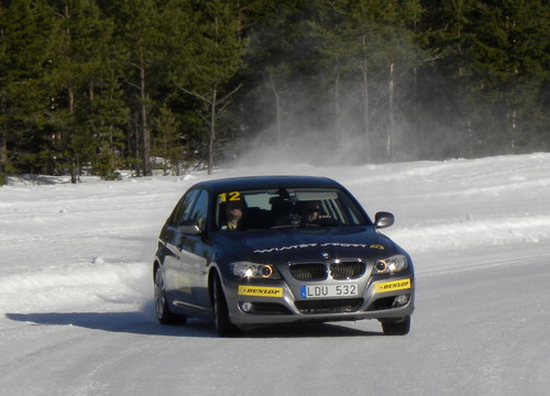 Reifenvergleich im schwedischen Aare mit dem Dunlop 4D.