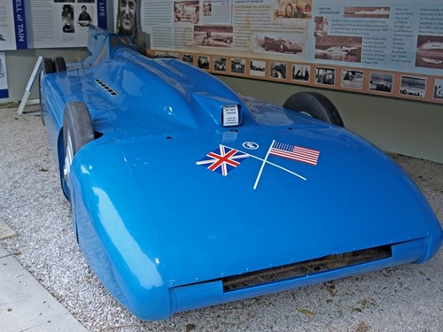 Rekordfahrzeug Railton Blue Bird (Replika): 484,620 km/h (1936). 