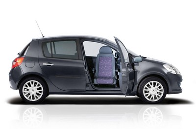 Renault bietet für den Clio einen schwenkbaren Beifahrersitz an.