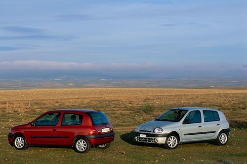 Renault Clio (1998–2005).