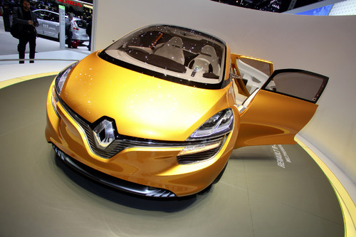 Renault R-Space.
