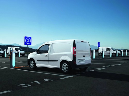 Renault und Vinci Autoroutes entwickeln gemeinsam eine Batterielade-Infrastruktur für Elektrofahrzeuge im französischen Autobahnnetz.