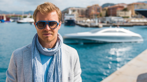  Renn-Performance trifft in Monaco auf modernen Luxus: Nico Rosberg und die Arrow 460–Granturismo.  