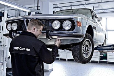 Restaurierung in der Kundenwerkstatt von BMW Classic.