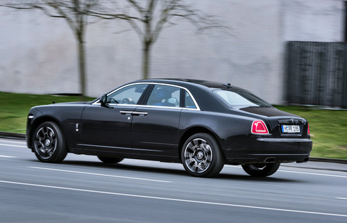 Rolls-Royce Ghost Black Badge.