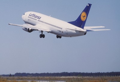 Rund 43,3 Millionen Passagiere sind im ersten Halbjahr 2010 von einem deutschen Flughafen abgeflogen.