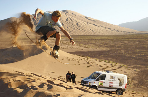 Sandsurfing in Chile: Klaas Voget.