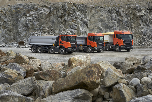 Scania G 500 XT 6x4, G 450 XT 8x4 und R 500 XT 6x4.