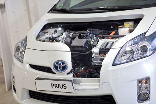 Schnittmodell des Toyota Prius.