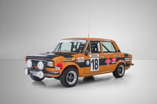 Seat 124-D Especial 1800, Group 4.