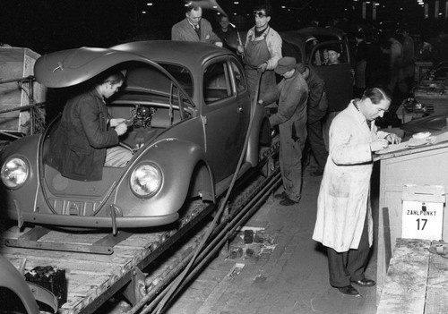 Serienstart des Volkswagen Käfer vor 70 Jahren.