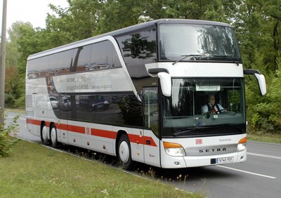 Setra S 431 DT der Omnibusverkehr Franken GmbH (OVF). 