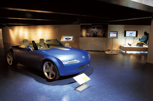 Showroom des Mazda-Museums in Hiroshima.