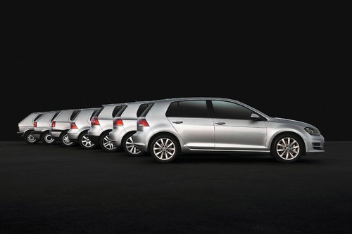 Sieben Generationen Volkswagen Golf.