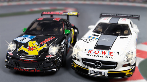 Siku Racing: Porsche 911 GT3 R und Mercedes-Benz SLS AMG GT.
.