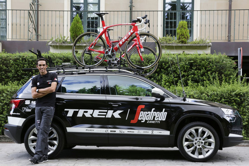 Skoda Karoq als Begleitfahrzeug bei der Vuelta.