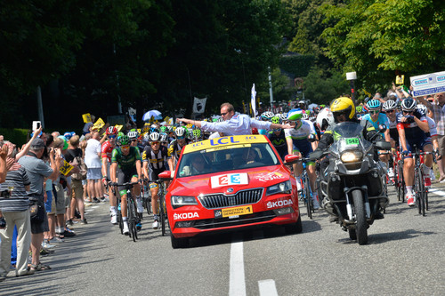 Skoda Superb als Red Car bei der Tour de France 2015.