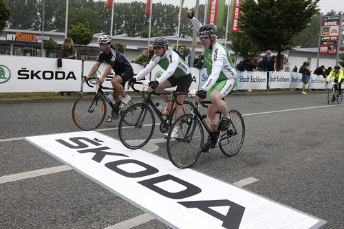 Skoda unterstützt den Radsportklassiker „Rund um den Finanzplatz Eschborn-Frankfurt“.