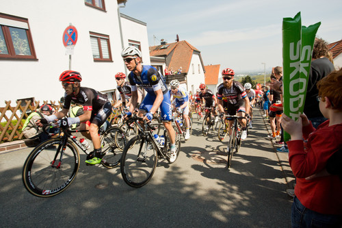 Skoda unterstützt die Radsportveranstaltung „Rund um den Finanzplatz Eschborn-Frankfurt“. 
