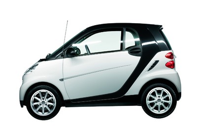 Smart Fortwo „White limited“.
