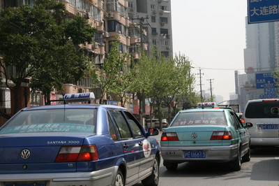 Straßenszenen in Shanghai.