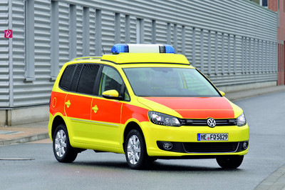 Studie: Volkswagen Touran als Notfalleinsatzfahrzeug.