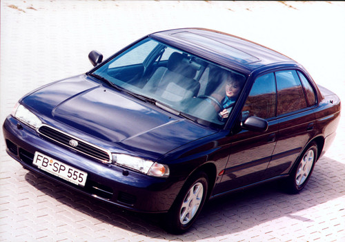 Subaru Legacy (1995).