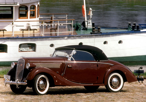 Super 6 Gläser Cabriolet aus dem Jahr 1937.